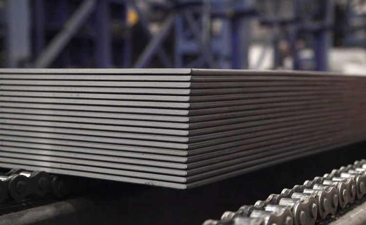 ورق سیاه فابریک st37 ضخامت 8 میل عرض 2000